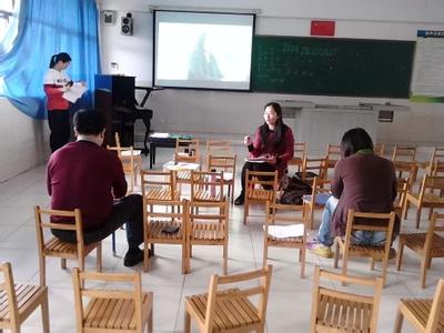 教师提升专业素质 如何提升企业幼儿园教师专业素质