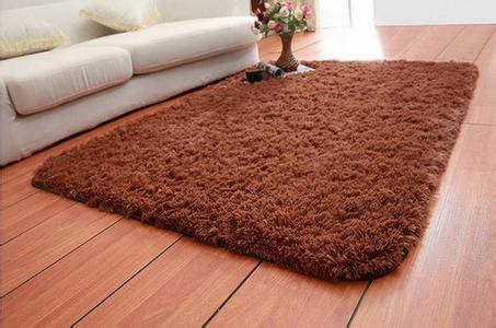 家用地毯怎么清洗简单 家用地毯如何清洗？家用地毯有哪些形态？