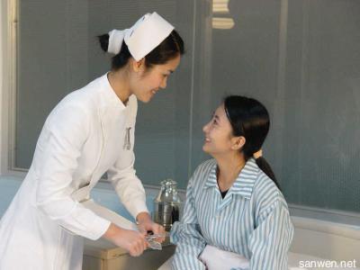 护士与病人的沟通技巧 护士与病人家属之间的沟通技巧