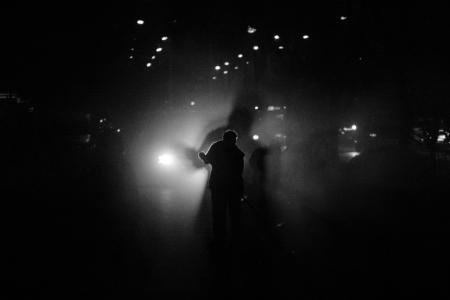 单反摄影之黑白摄影：街头的光影涌动图片欣赏