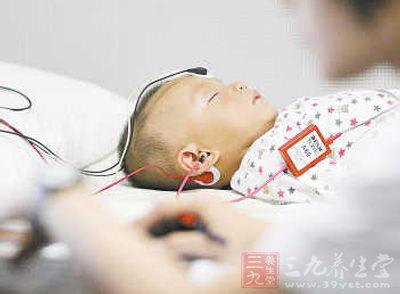 听力障碍的婴儿症状 烟台每年约400名婴儿听力障碍 父母多无法判断