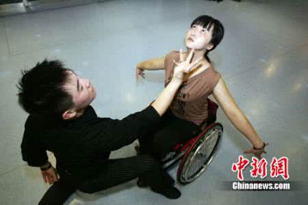 轮椅舞陈思 陈思：不能奔跑了,那就坐上轮椅飞翔