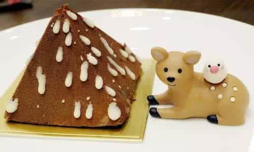 少女的酥胸法国甜品 这个法国天团做了70年的甜品，现在不出北京就能吃到同款
