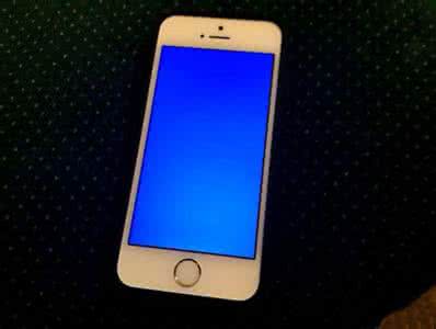 智能手机死机如何重启 手机死机怎么重启