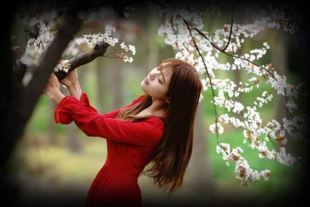 牵挂的滋味 情感美文 今夜，让我牵起你的手【情感美文】