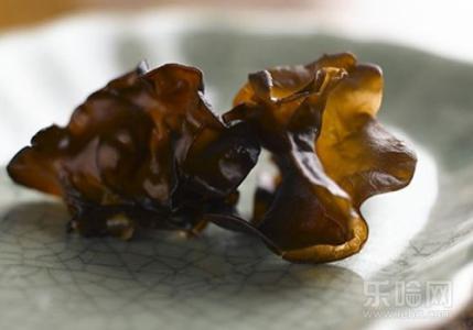 木耳泡久了有毒 木耳泡久了有毒 木耳泡久了有毒吗微博转疯了
