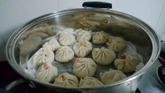 17. 包子出锅，马上开吃！