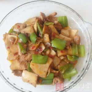 家常杏鲍菇炒肉 杏鲍菇炒肉家常做法 男女老少皆宜