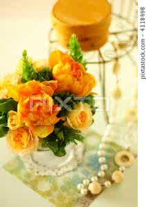 艺术插花 艺术插花——橙色插花欣赏