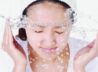 白醋怎么洗脸才美白 白醋洗脸有什么好处 白醋洗脸有什么好处？美白嫩肤神器白醋洗脸的正确方法