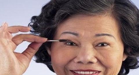 老年斑的治疗 治疗老年斑的保健品 老年斑如何饮食保健