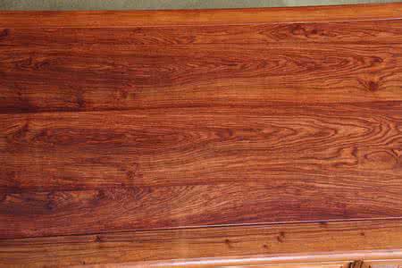 刺猬紫檀木家具价格 刺猬紫檀木家具价格 刺猬紫檀与染料紫檀、大果紫檀的区别