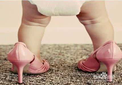 宝宝鞋子买什么牌子 怎样给宝宝买鞋 你知道吗?