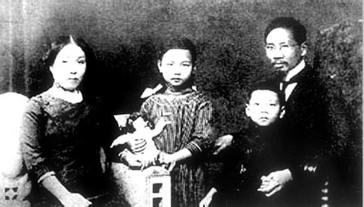 蔡元培的教育思想 蔡元培北大改革 蔡元培北大改革中体现的教育思想