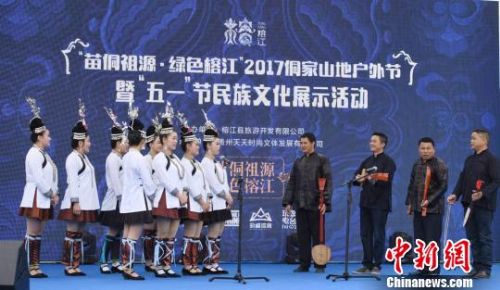 研究范式 张伟:中国经学史研究的新范式——读《中国经学学术编年》
