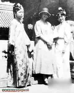 郭布罗.婉容 揭秘婉容是怎様被迎娶入宫的 婉容是怎様被迎娶入宫的