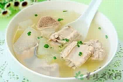 冬瓜排骨汤的做法 三种美味冬瓜排骨汤的做法!
