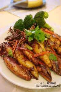 酱爆鱿鱼的做法 鱿鱼最香浓的做法——海鲜酱爆小鱿鱼 