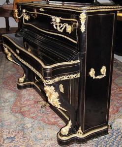 钢琴防潮管 几个钢琴常用的防潮工具