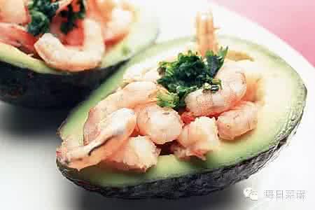 丰胸食物食谱 丰胸食谱大全及做法 吃什么食物能够丰胸？丰胸食谱推荐
