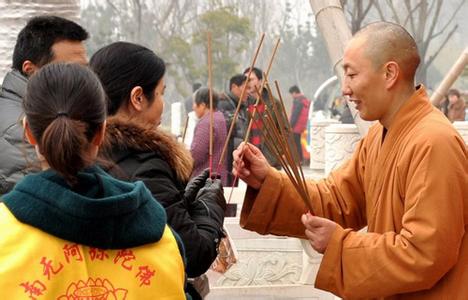 祈福明灯众生 【敬香祈福】新春佳节：呼吁广大信众及相关人士文明敬香