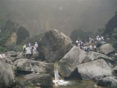 富水长流山水画 鬼斧神工小寨沟，山色长青水长流