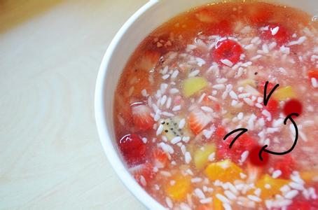 酒酿水果羹吃好吗? 酒酿水果羹