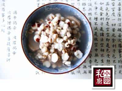 巧吃薏米健脾祛湿 巧吃薏米健脾祛湿 薏米有什么功效? 健脾祛湿美颜