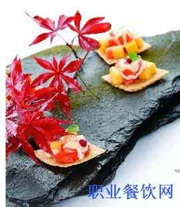 热销菜品 【热销旺菜】特色家禽菜品+餐巾 的30种创意叠法