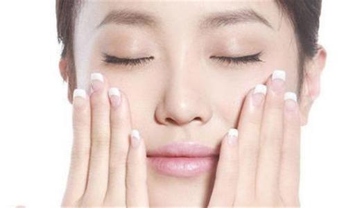 吃什么脸色红润气色好 怎样按摩让脸色变得红润青春十足