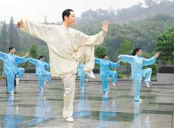 体育锻炼与健康的关系 气功与体育锻炼的有什么不同