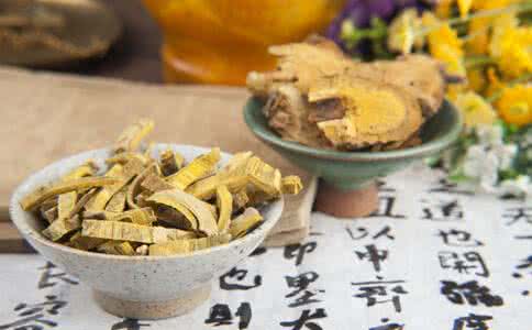 治磨牙偏方咬橘子皮 治小儿磨牙偏方
