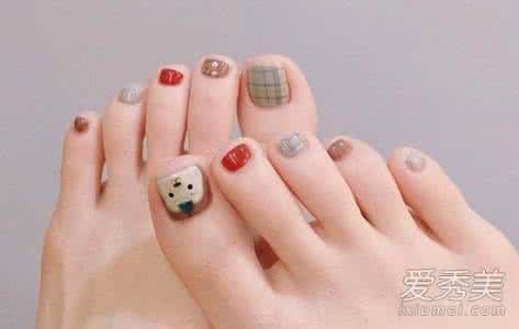 美甲2017新款图片 2016年美甲新款图片 最好看2016新款美甲