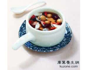 益肾元气茶 莲子这样吃益肾补元气 脑力劳动者最宜多吃