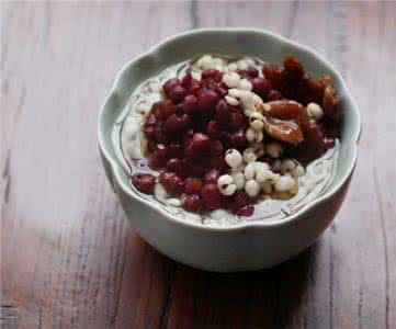 红豆薏米快速减肥法 红豆怎么吃可以减肥 请看红豆薏米减肥法