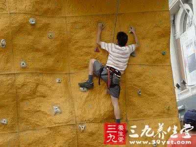 蜘蛛侠攀岩馆 攀岩健身方法 打造“蜘蛛侠”身手和毅力