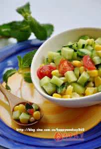 瘦身沙拉食谱 瘦身沙拉食谱 瘦身食谱 西红柿鳄梨沙拉