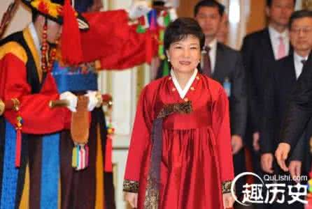 韩国总统朴槿惠情人 韩国总统朴槿惠情人 韩国总统朴槿惠的初恋情人是谁 朴槿惠为何不结婚