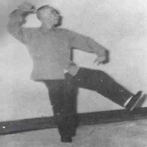 王芗斋意拳打人视频 =意拳桩功过三关（王芗斋）