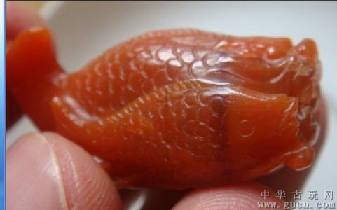 南红玛瑙 凑合 初选南红玛瑙也不能凑合 谈谈南红玛瑙中的冻料