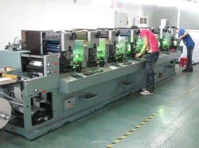 为什么转机比直飞便宜 为什么转机便宜？