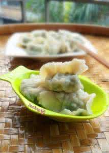 韭菜鸡蛋饺子馅的做法 【主食】裙边韭菜饺
