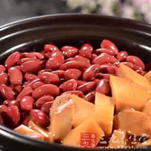 胃疼吃什么食物 胃疼吃什么 这些食物让胃不再疼