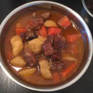 番茄土豆炖牛腩的做法 【详图细解】番茄土豆炖牛腩的做法
