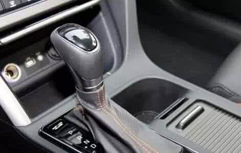 手动挡汽车换挡技巧 手动挡汽车换挡技巧 【手动挡汽车换挡】手动挡汽车换挡方法