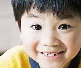 儿童一般几岁来月经 儿童一般几岁换牙