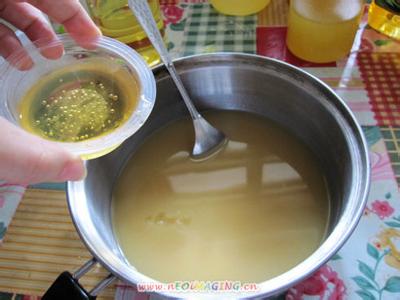 手工皂制作过程 (1)转载 制造手工皂全过程大曝光