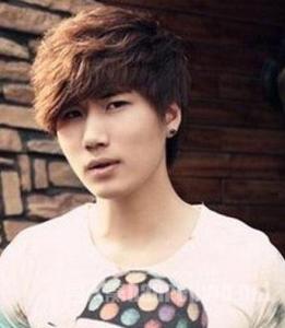 男生烫发发型图片蓬松 烫发的种类男生蓬松 烫发种类有哪些