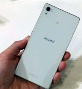 颜值爆表星座女 六款颜值爆表的索尼Xperia Z4概念设计图赏