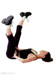 如何锻炼好身材 【美体锻炼】漂亮身材是这样练成的：瑜伽十八式（动画）